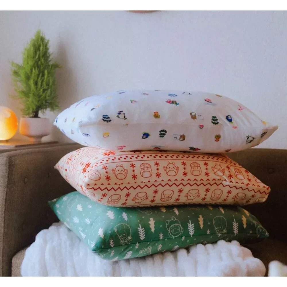 SquishPillow Standard Pillowcase Microplush Winter Theme Ultra Soft Comfort  B41
